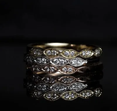 18k Gold Diamond Scalloped Wedding Bands