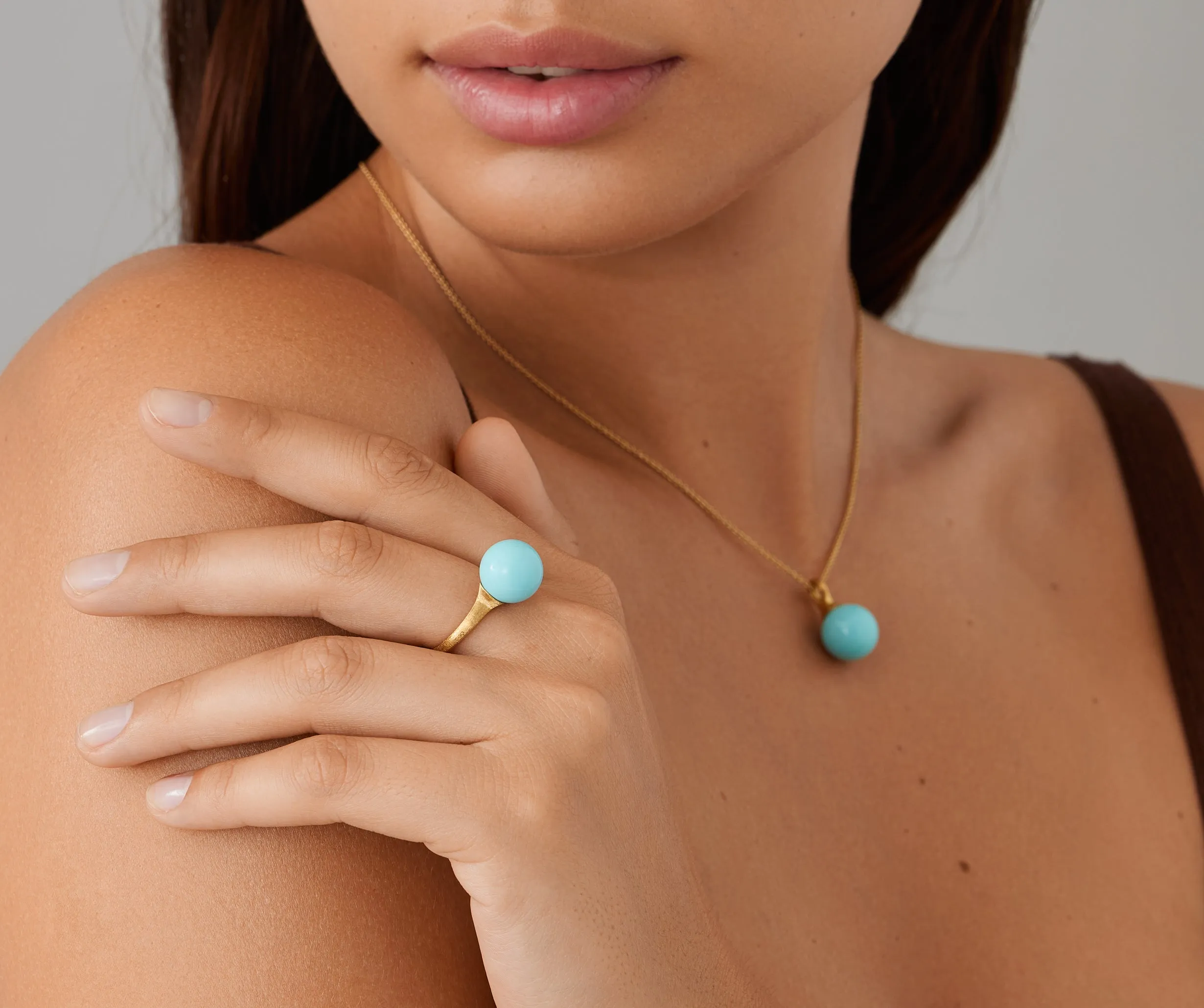 18K Yellow Gold Turquoise Ring
