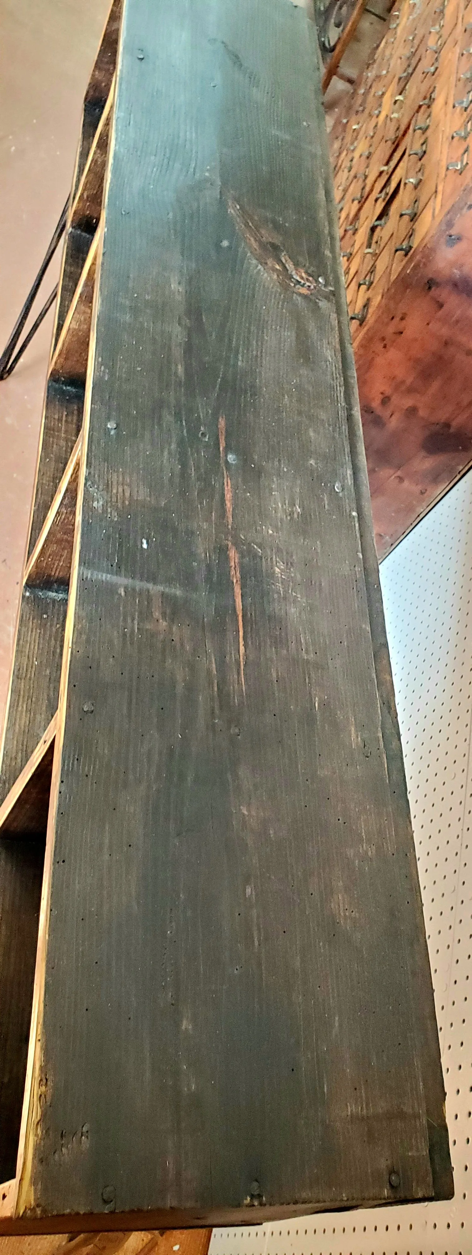 5 Cubby Hardware Bin Table *GAM0108