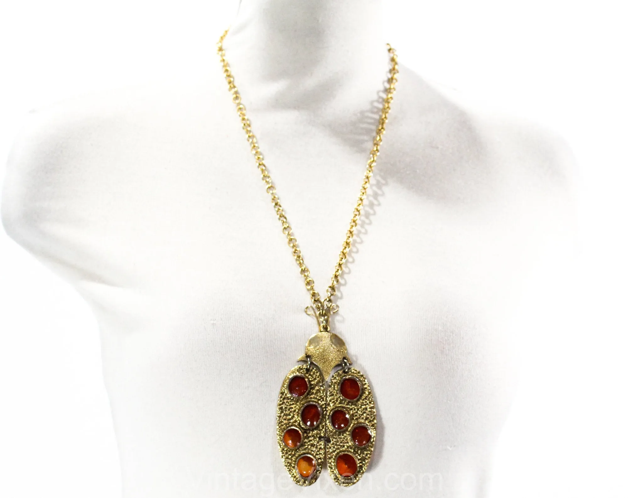 70s Pendant Necklace - Novelty Ladybug Design with Jointed Moveable Parts - Goldtone Metal Insect - Amber Spotted Bug - 1960s 1970s Jewelry
