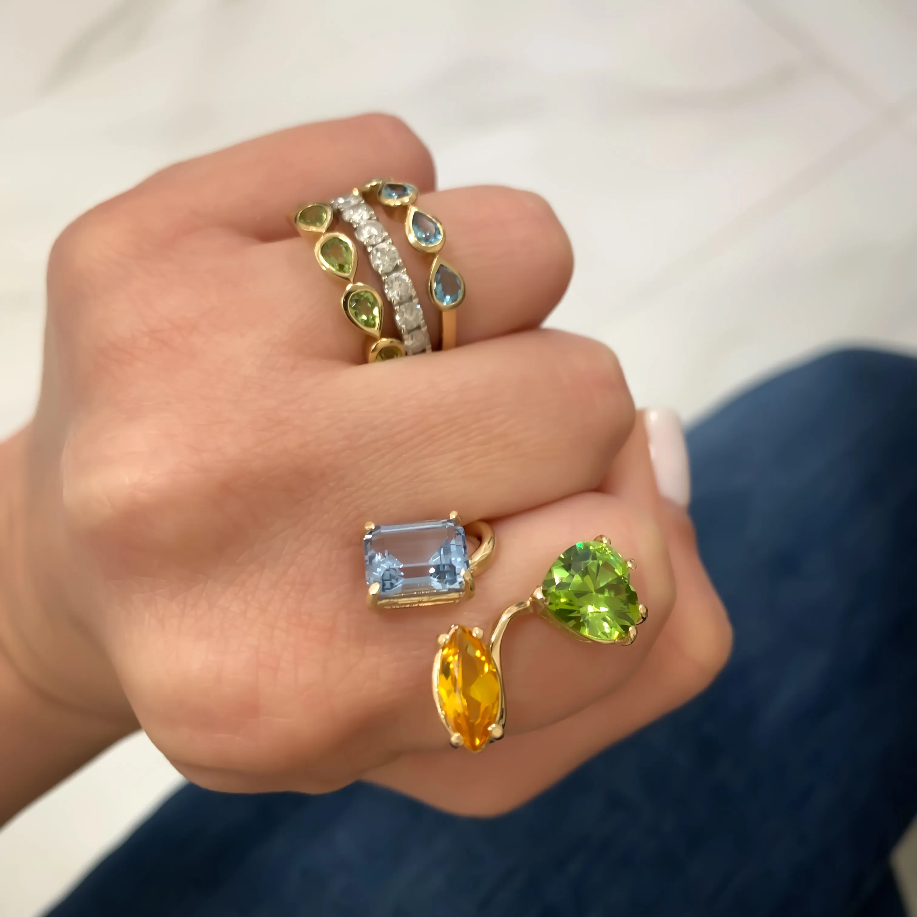 Bezel Drop Shape Gemstone Ring (Peridot)