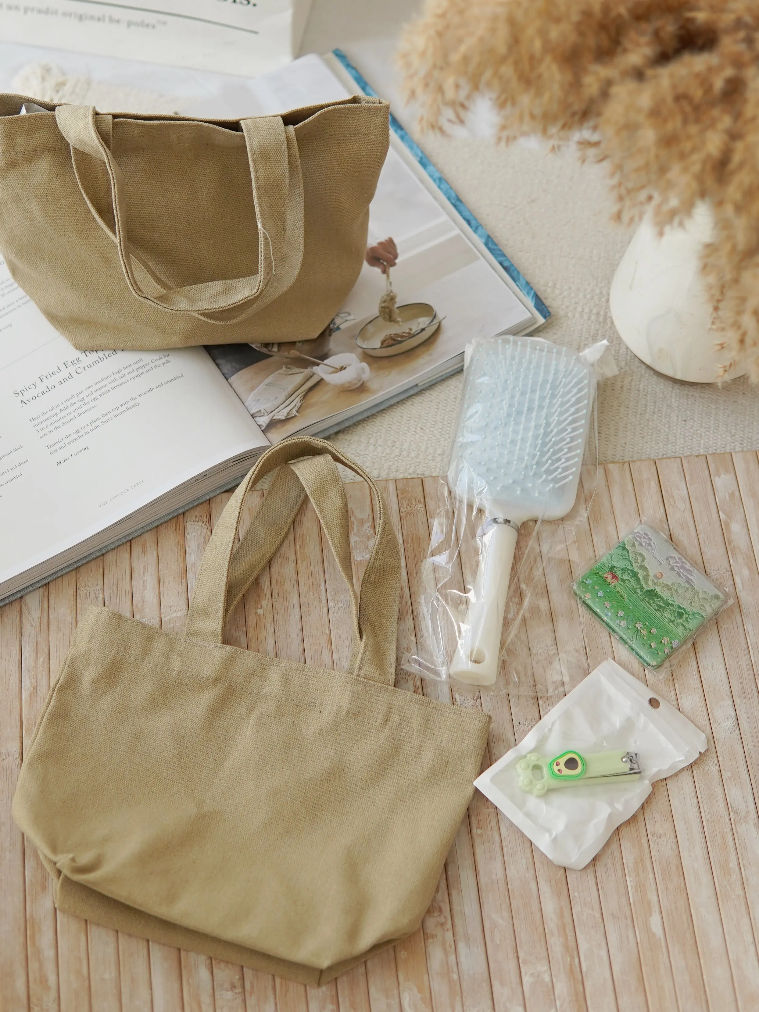 Comb Mirror Tote set
