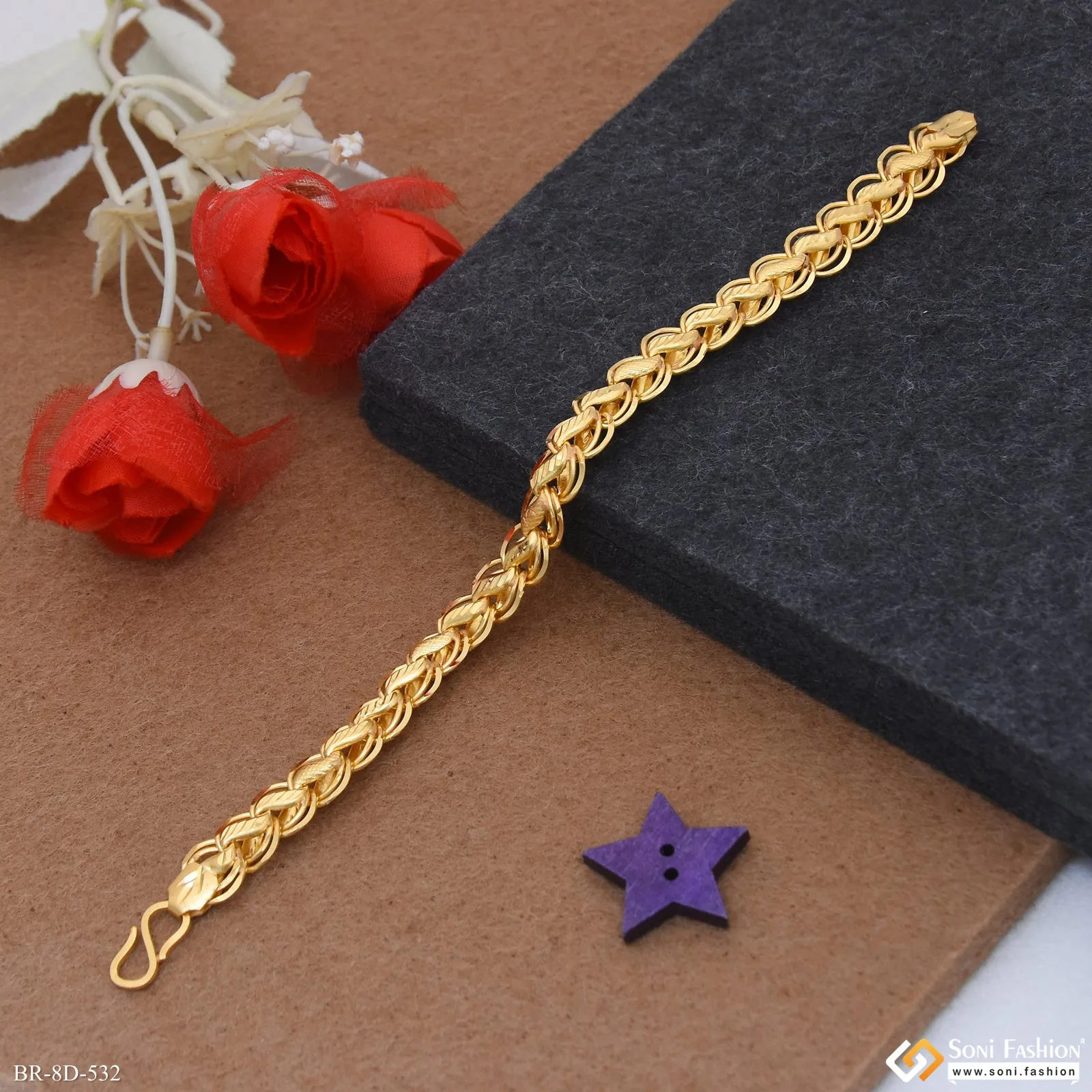 Hand-Crafted Design Gold Plated Kohli Bracelet for Men - Style D532