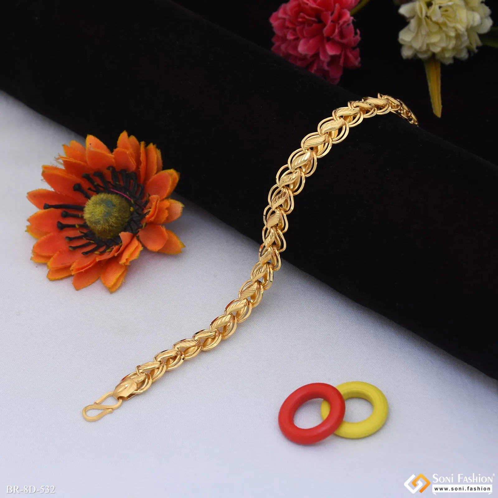 Hand-Crafted Design Gold Plated Kohli Bracelet for Men - Style D532
