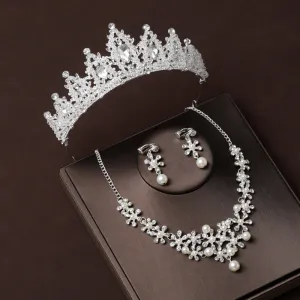 Handmade Crown Bridal Headwear Main Wedding Necklace Three-piece Set Luxurious Luxurious Birthday Crown for Married Women