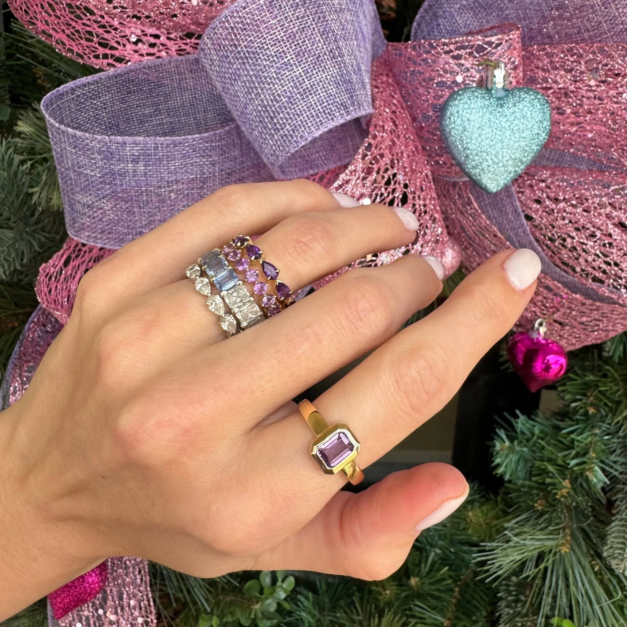 Large Amethyst Chasing Pear Band
