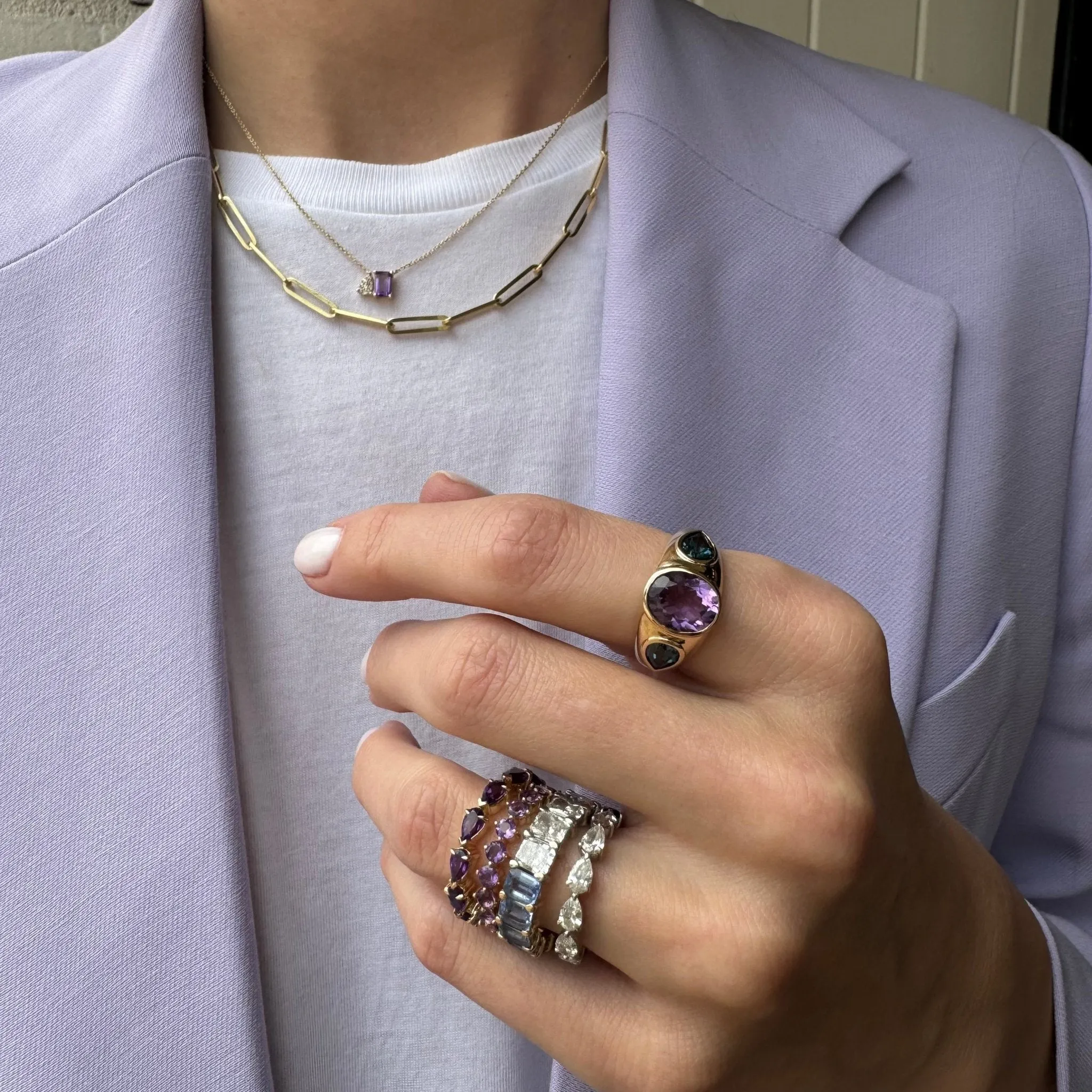 Large Amethyst Chasing Pear Band