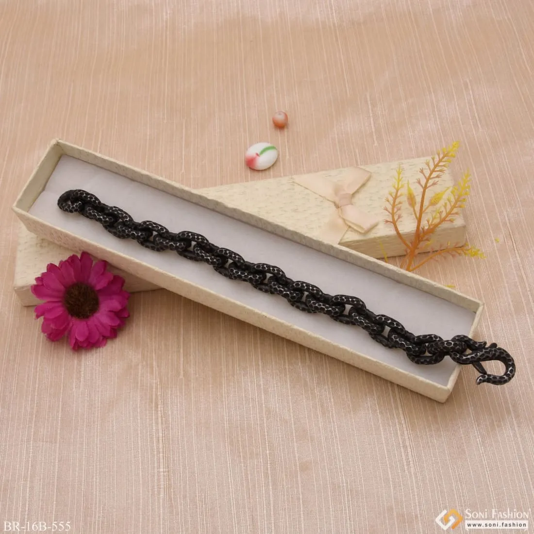 Ring into Ring Fancy Design High-Quality Black Color Bracelet for Men - Style B555