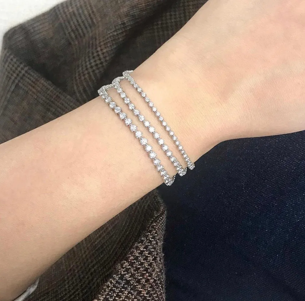 Tennis Bracelet with Round Brilliant Cut Diamond (1.00 cttw) in 18K White Gold
