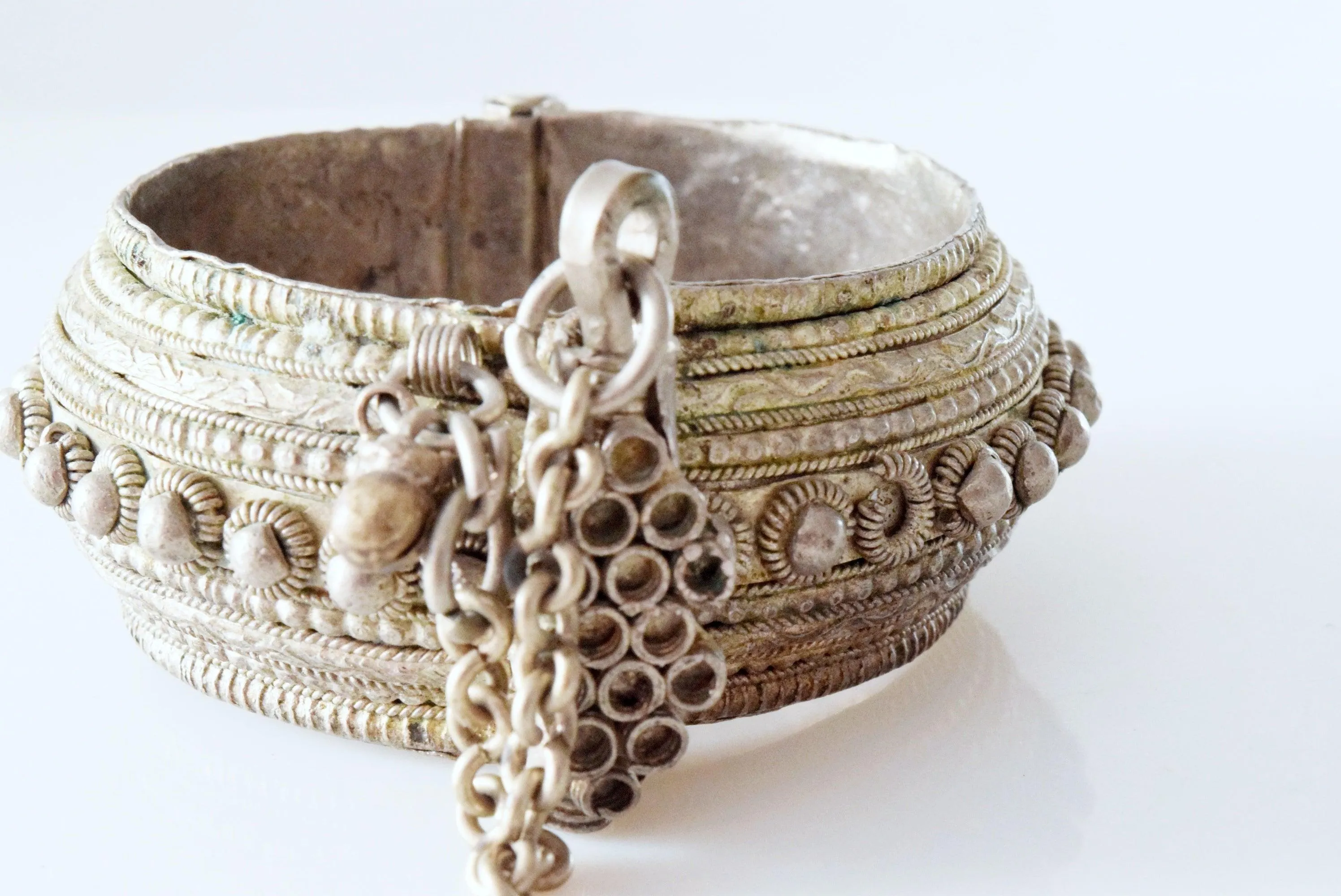 Vintage Bedouin Yemeni Hinged Cuff Bracelet